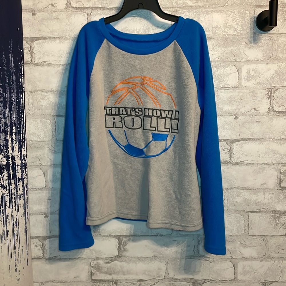 Boys SUPER soft Pj long sleeve top size 12